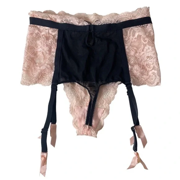 VICTORIA’S SECRET High Waist Baby Pink Thong With Garter Straps - Picture 2 of 4